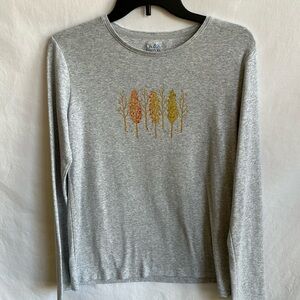 Croft & Barrow long sleeve gray tee with tree motif, size M